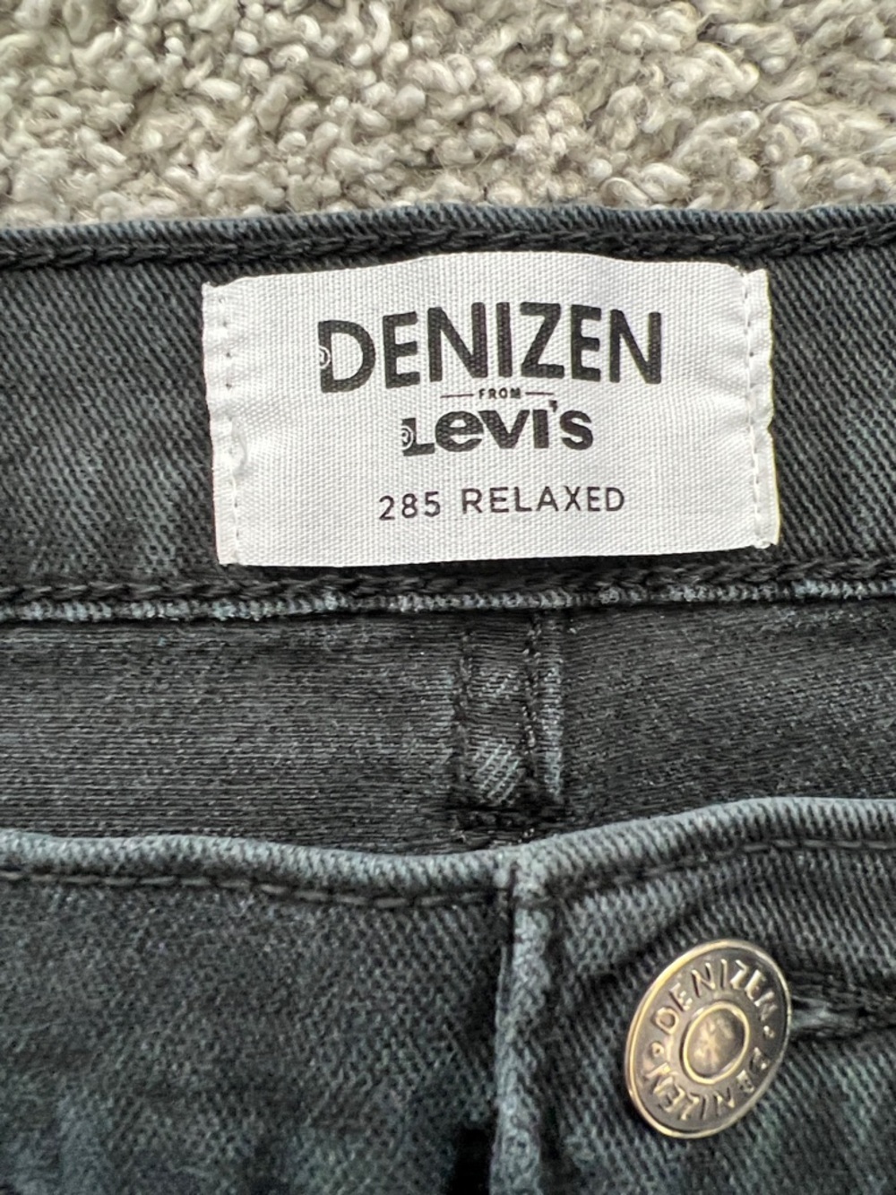DENIZEN from Levi's Men's 285 Relaxed Fit Black Straight-Leg Jeans - Size 38x30 - Picture 4 of 10